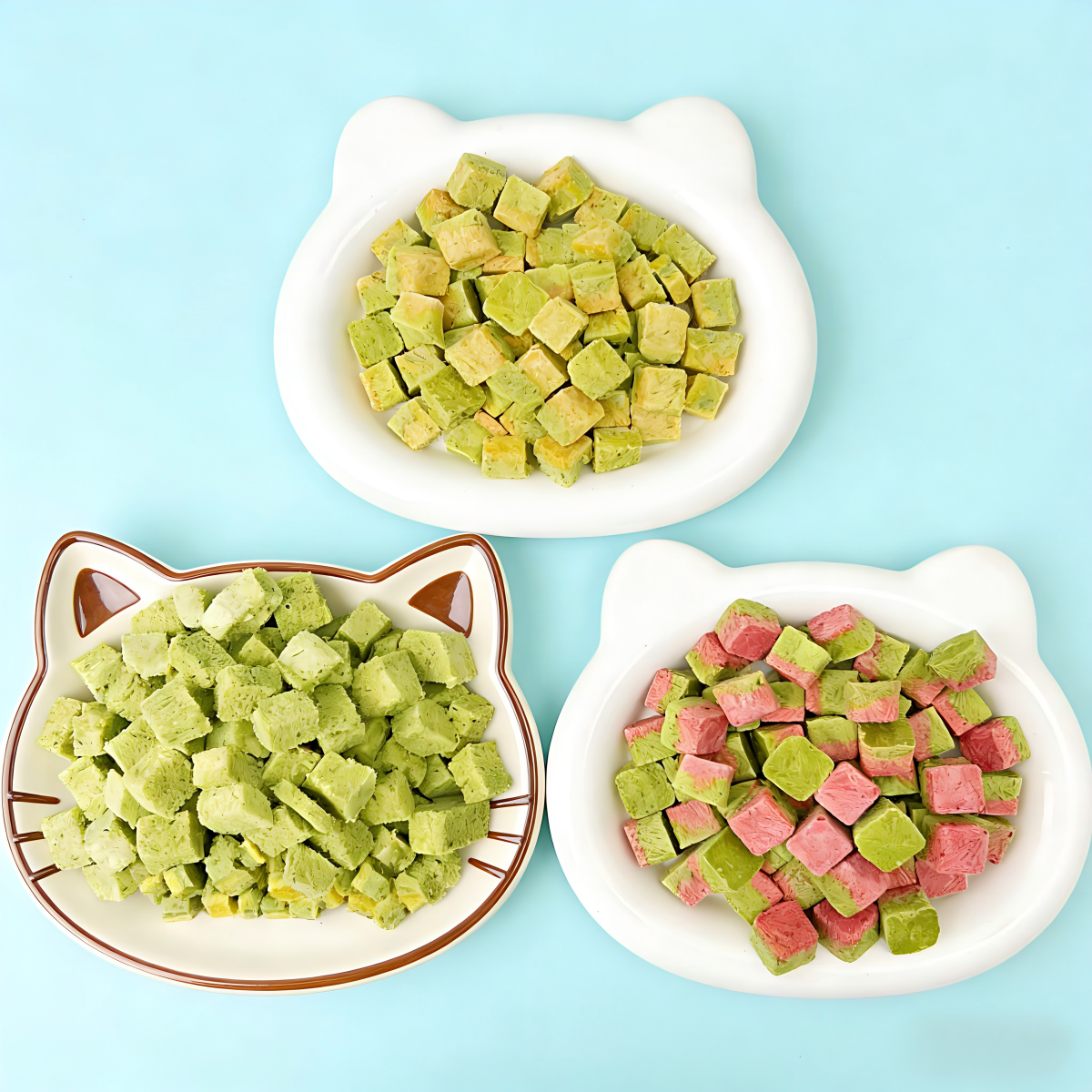 Freeze Dried Cat Grass &amp; Chicken Treats for Cats Natural Hairball Control &amp; Digestive Support High Protein Cat Snack Wholesale
