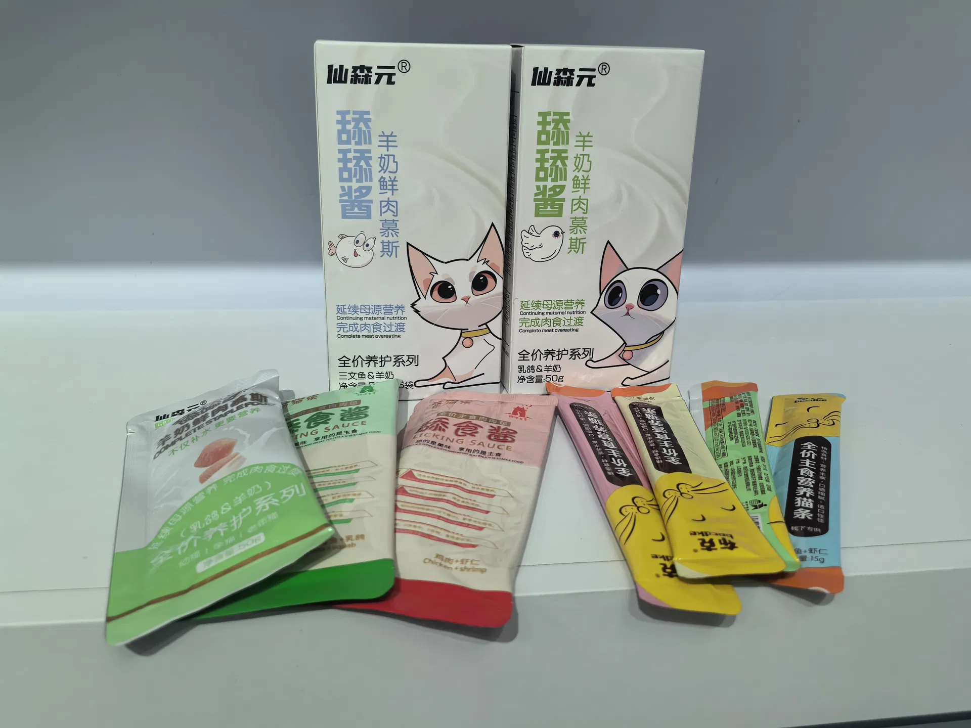 OEM&ODM Kitten Growth Stage Developmental Nutrition Pet Food Cat Stick