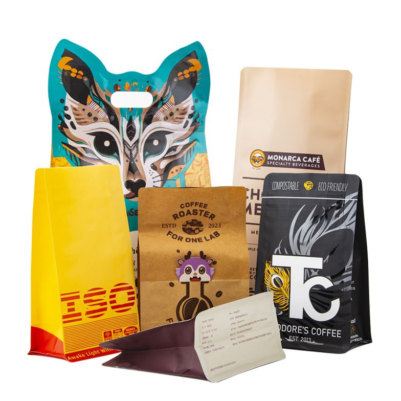 Moisture Proof Stand Up Dog Food Bag, Eco Friendly PET &amp; Mylar Material Resealable Zipper Pouch For Pedigree Dog Food Packaging