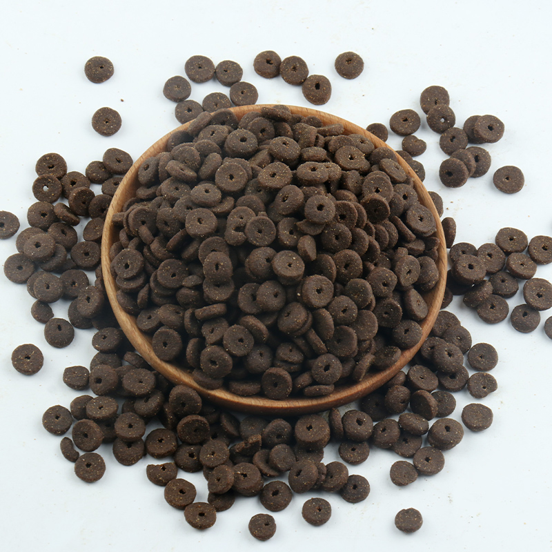Economic Weight Management Dry Dog Food with Varied Textures