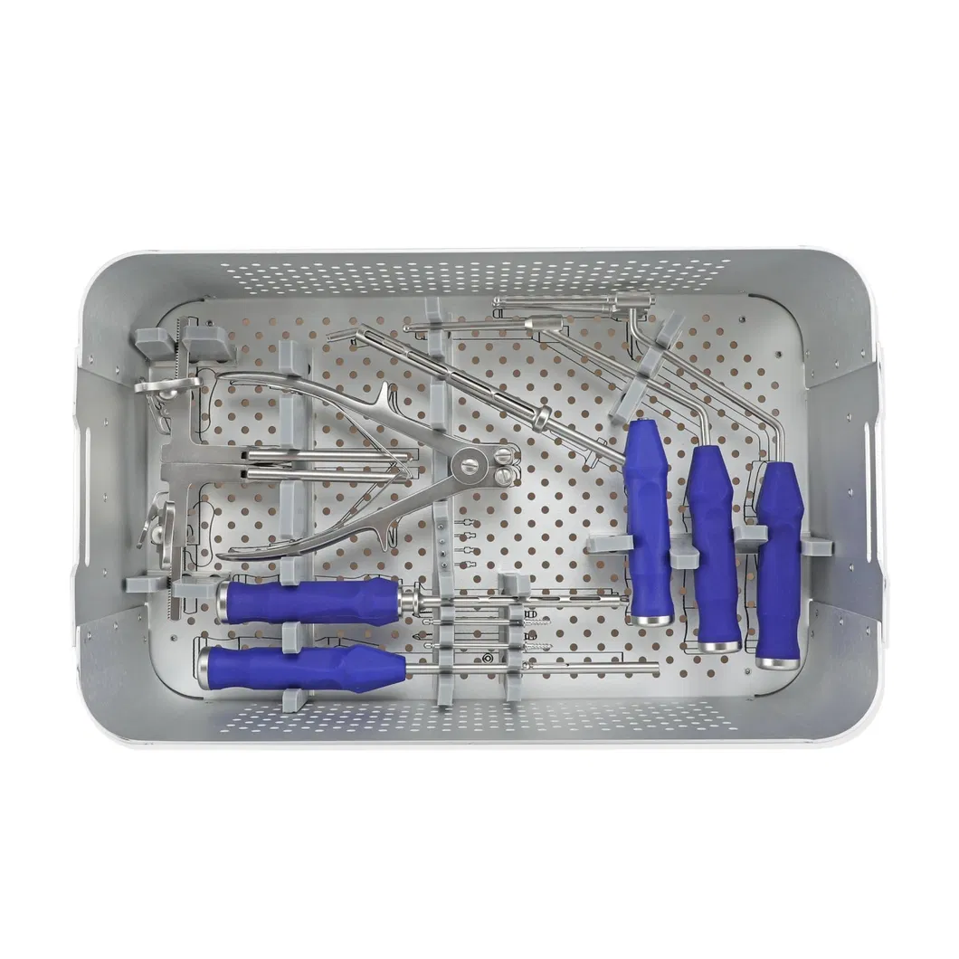 Surgical Instrument Set 4