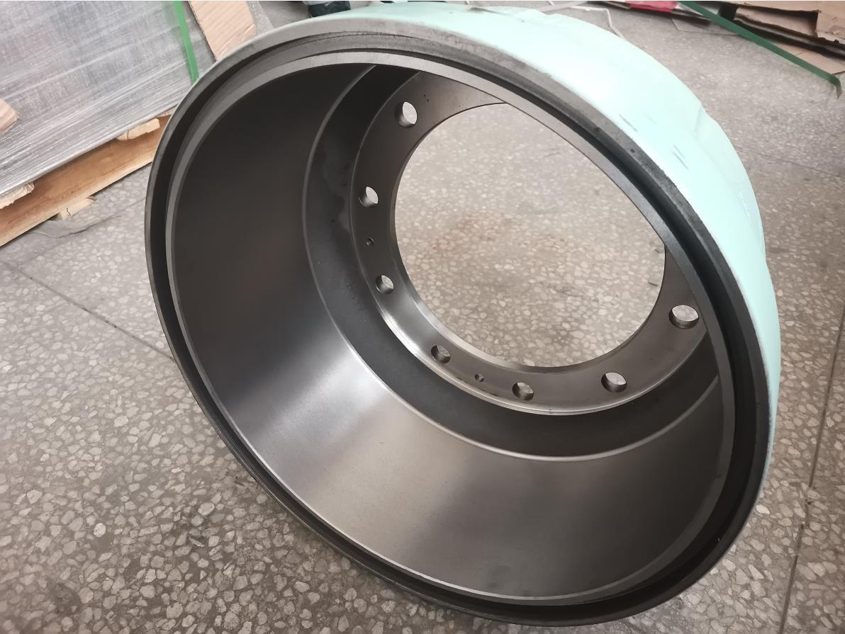 WG9112440001 Sinotruk Dump Howo 08 STR Truck Parts Front Brake Drum