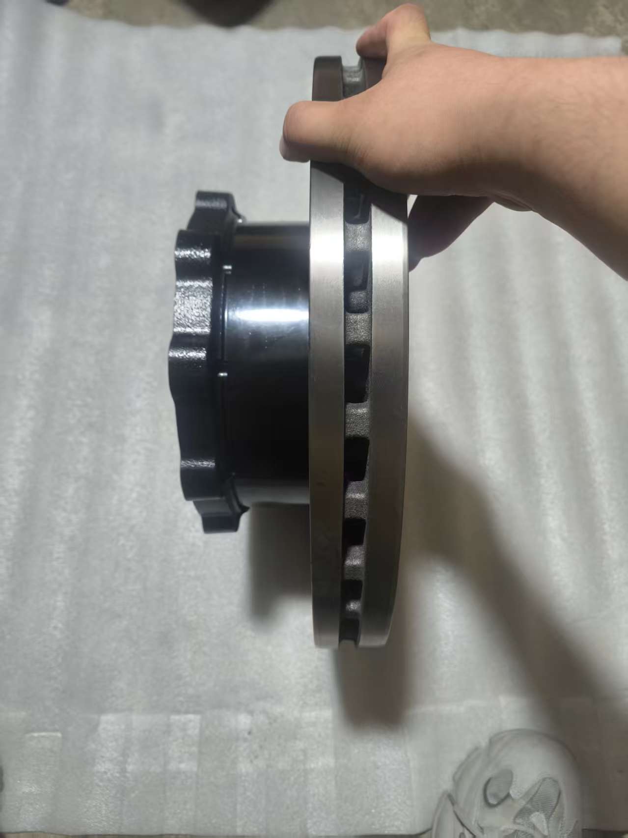 Bus Rear Brake Disc 3502-00336 Disc Brake Rotor for Yutong ZK6107HE ZK6120 Coach Bus Chassis Spare Parts