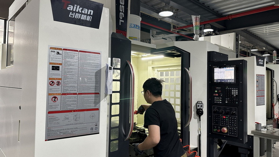 CNC precision machining of brake discs at Nittanya Auto factory