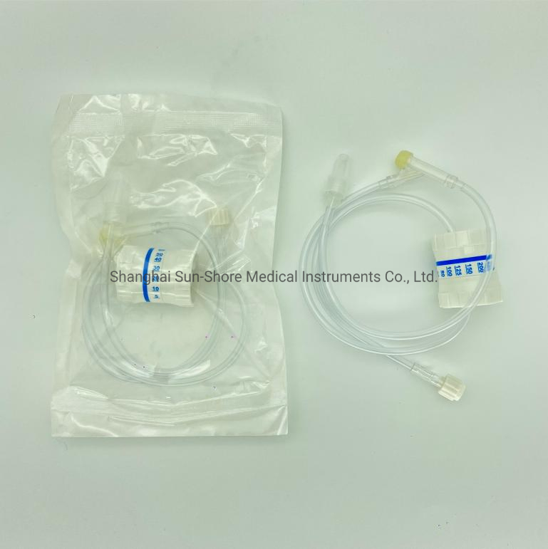 Conjunto de línea de extensión con regulador de flujo de fluidos intravenosos desechable