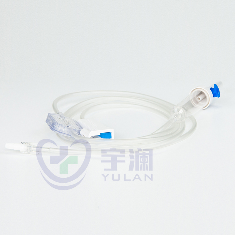 Juego de infusión intravenosa desechable con filtro de precisión