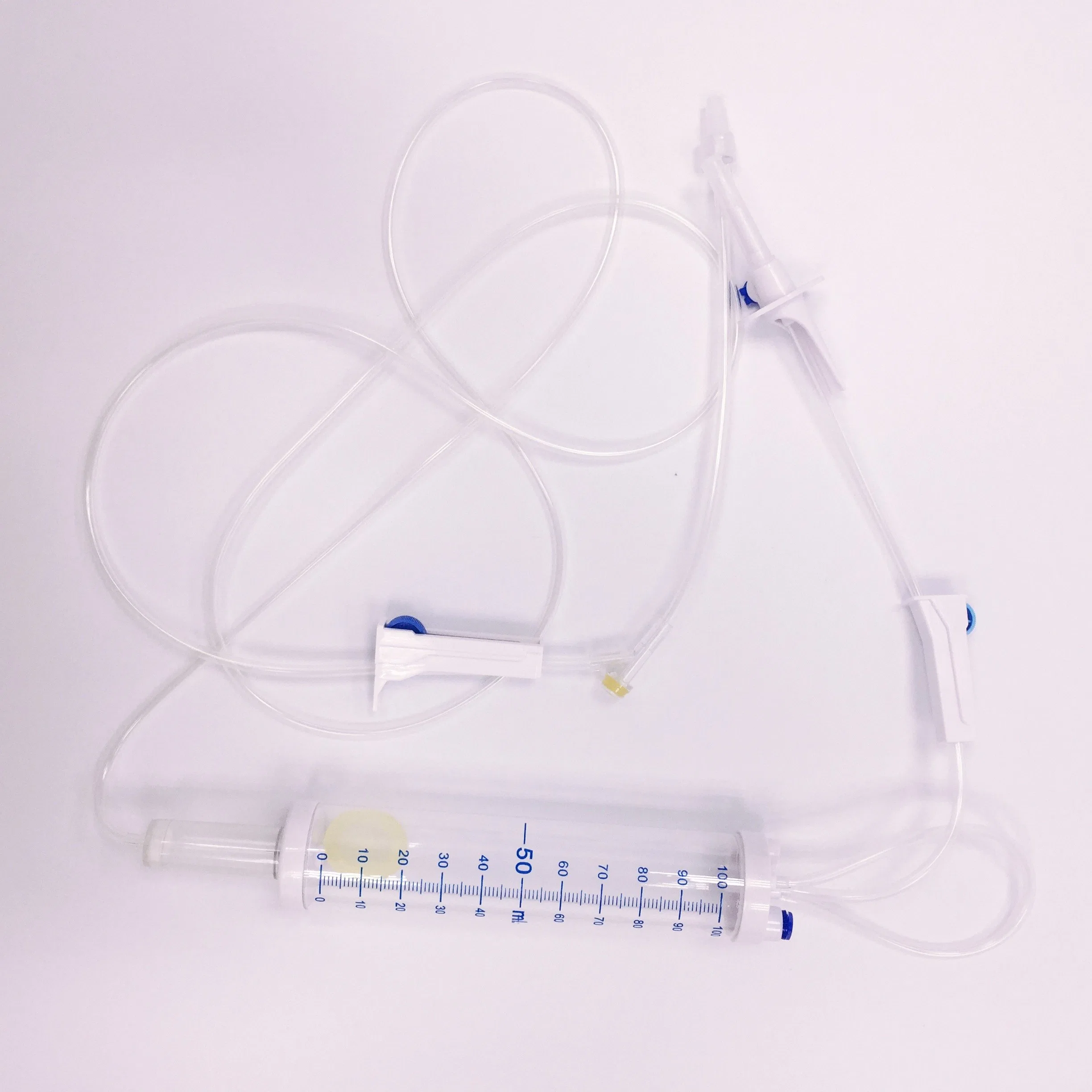 Conjunto de Infusión IV Pediátrico Quirúrgico con Bureta 100ml