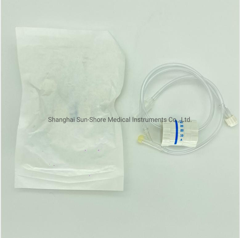 Conjunto de línea de extensión con regulador de flujo de fluidos intravenosos desechable