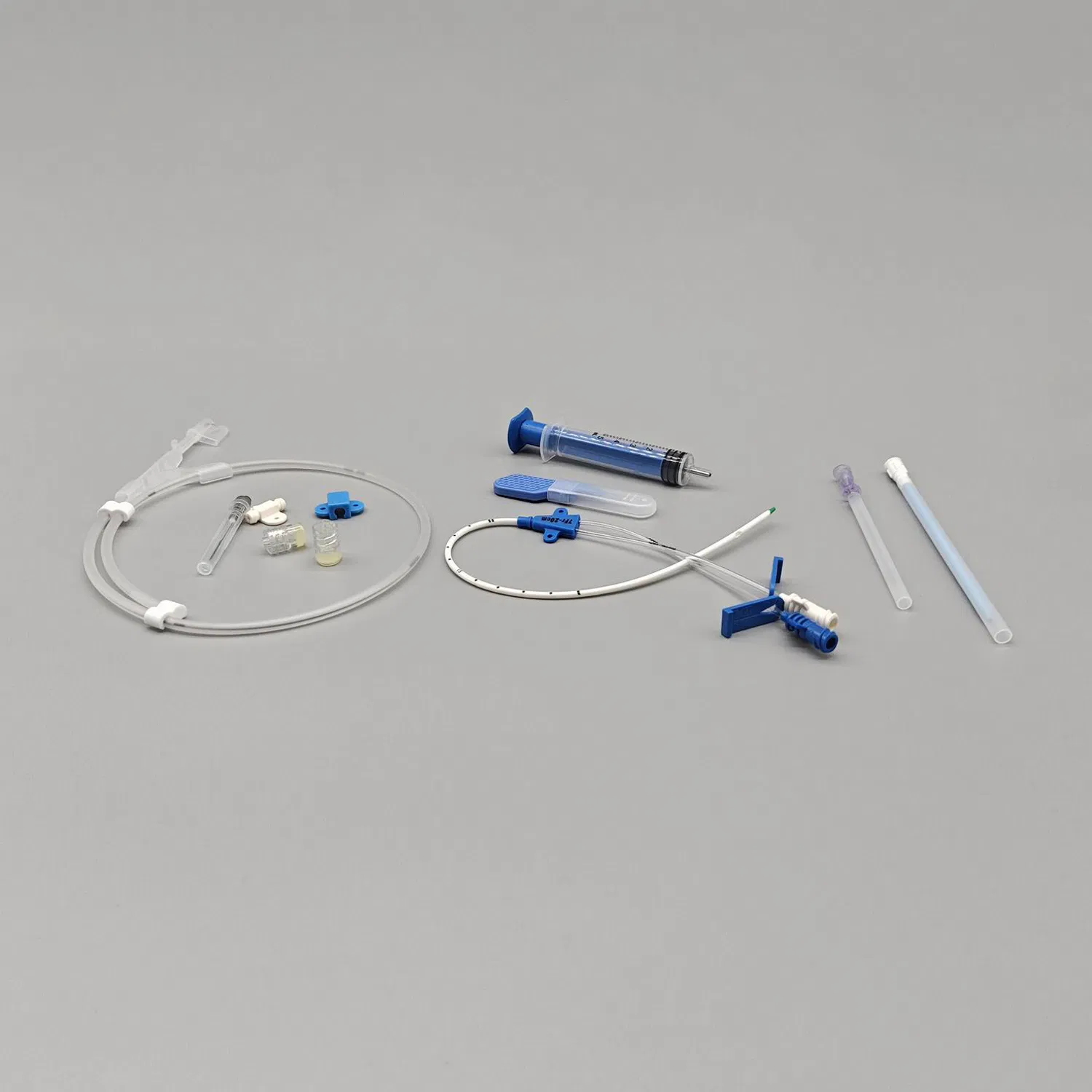 Kit de catéter de cuatro lúmenes para uso médico para terapia a corto plazo