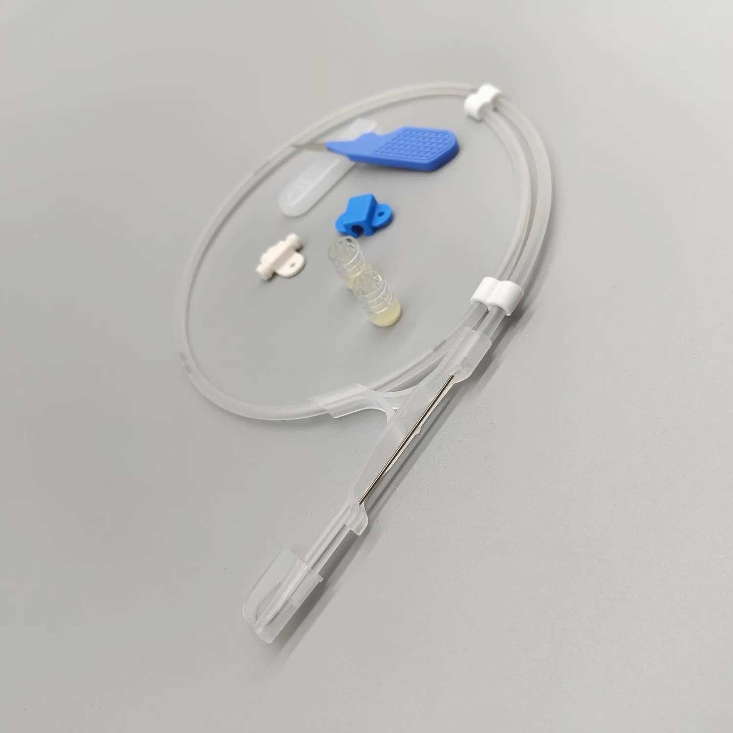 Kit de Catéter Cuádruple Premium con Esterilización por Óxido de Etileno