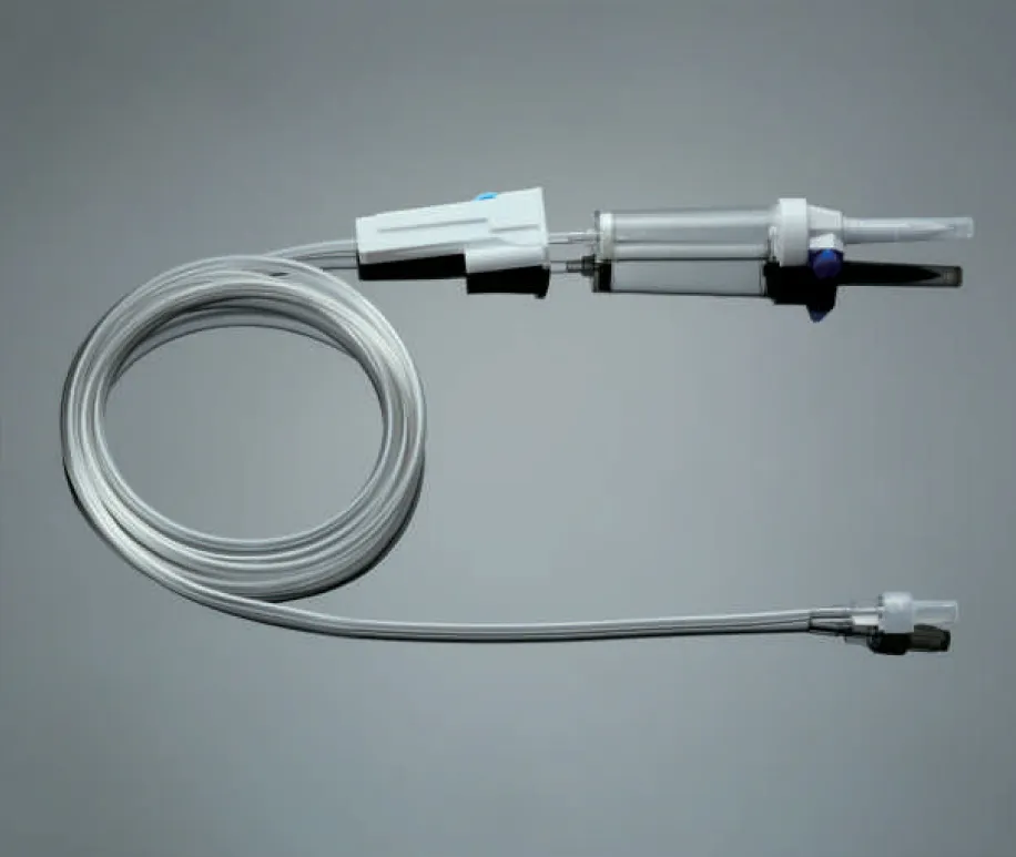 Conjunto de infusión médico 2