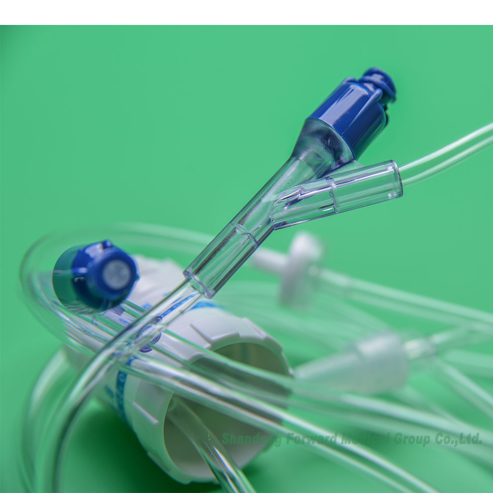 Conjunto de infusión IV con regulador de flujo de precisión con micro regulador