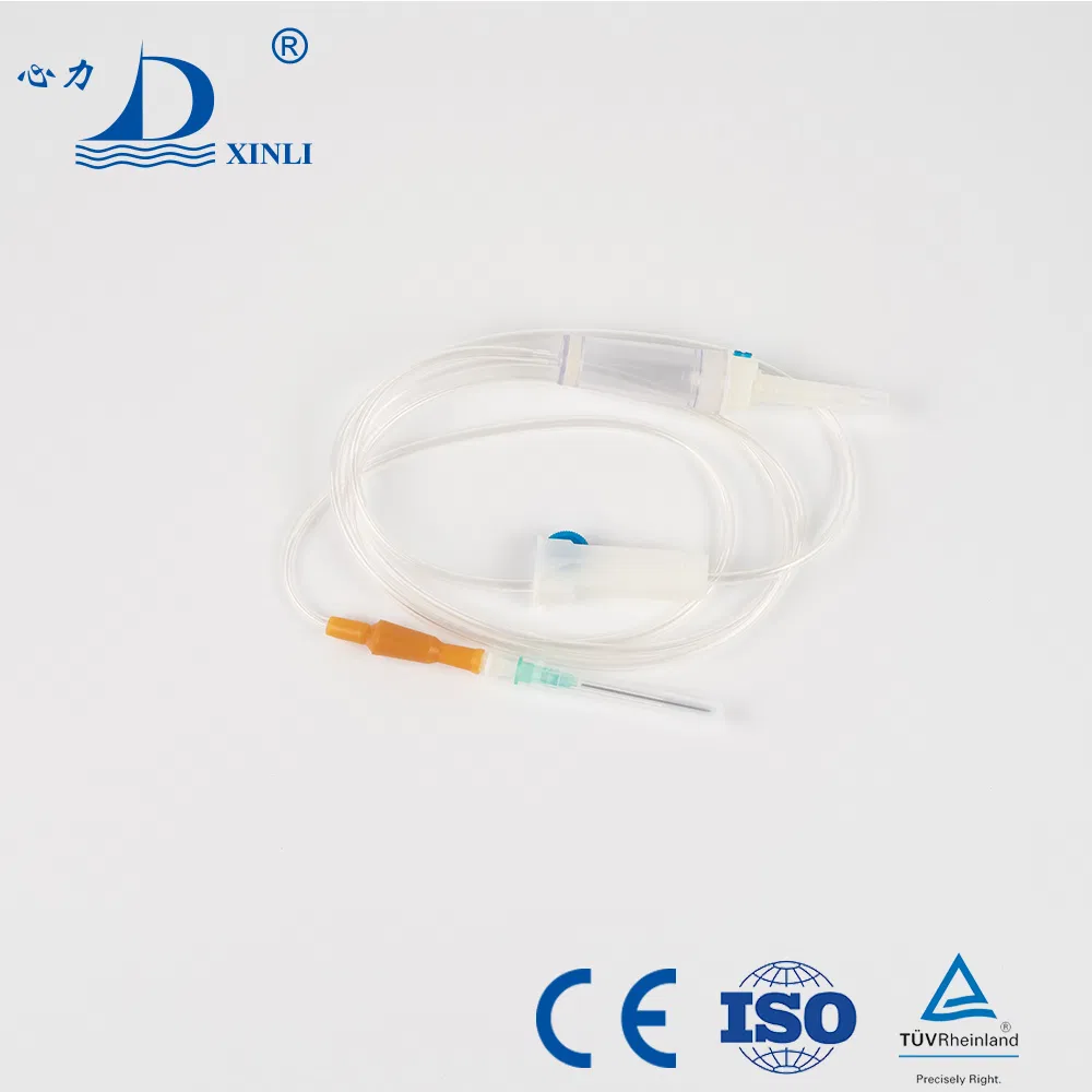 Juego de infusión estéril médico desechable de gravedad con regulador de flujo