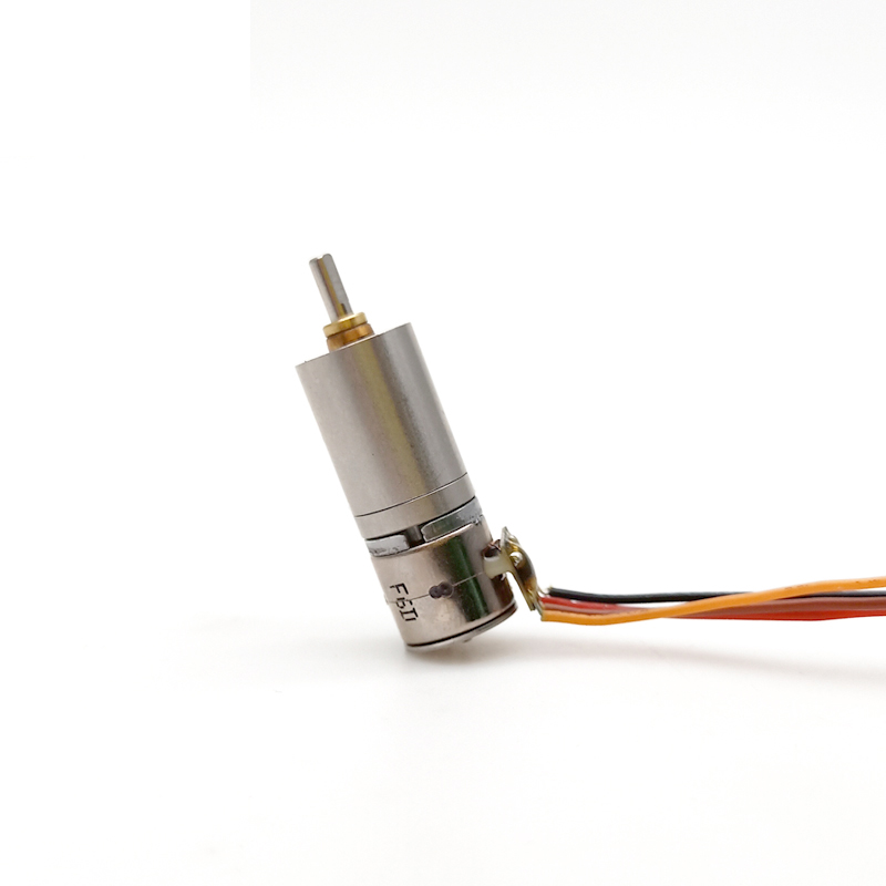 Tiny Stepper Motor with Full Step for Camera Positioning