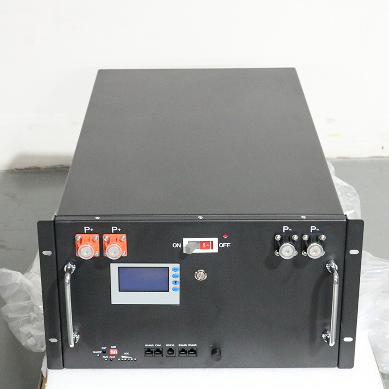 Batería de almacenamiento de energía integrada de ciclo largo de fosfato de hierro y litio para uso industrial y comercial