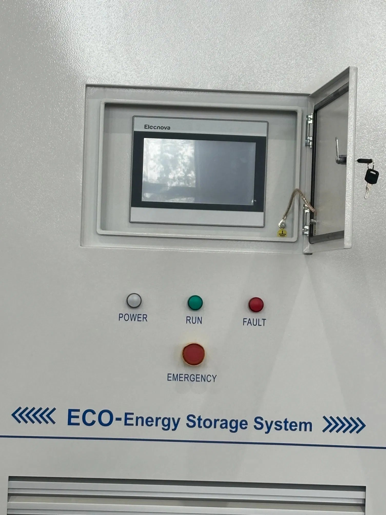 Gabinete de Baterías de Almacenamiento de Energía Comercial e Industrial LiFePO4 Bess 0.5p Sistema de Almacenamiento de Baterías