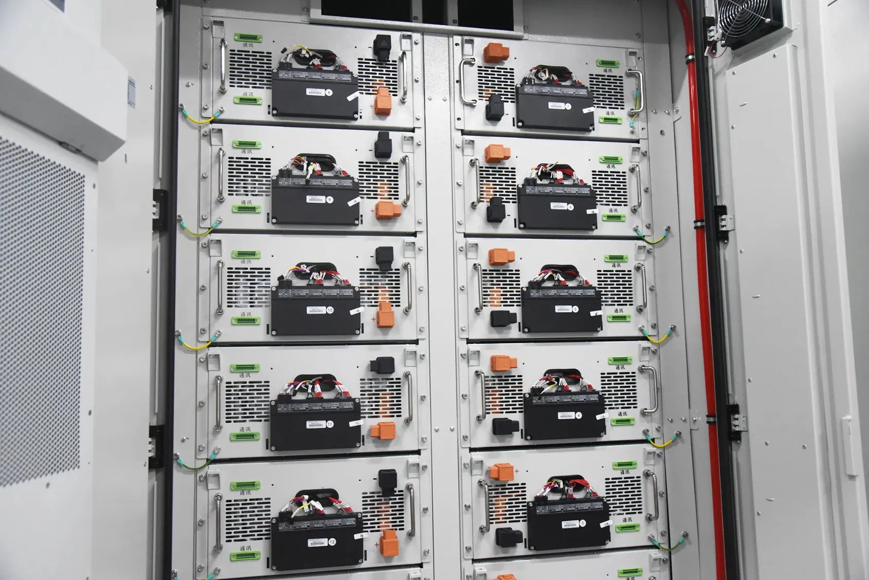 Baterías de Ion de Litio Bess 314ah Batería Solar 241kwh Batería de Litio con Refrigeración Líquida para Sistema Solar