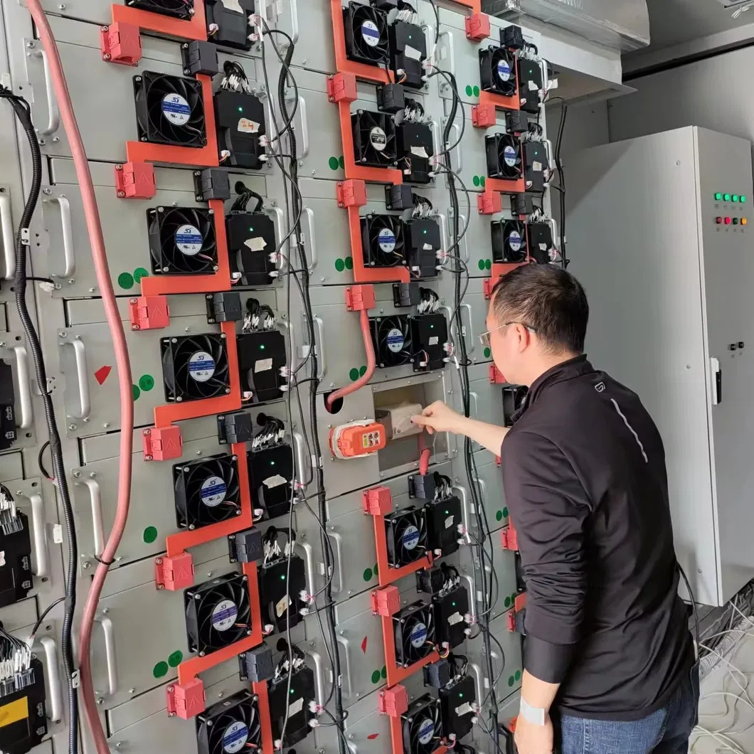 Baterías de Ion de Litio Bess 314ah Batería Solar 241kwh Batería de Litio con Refrigeración Líquida para Sistema Solar