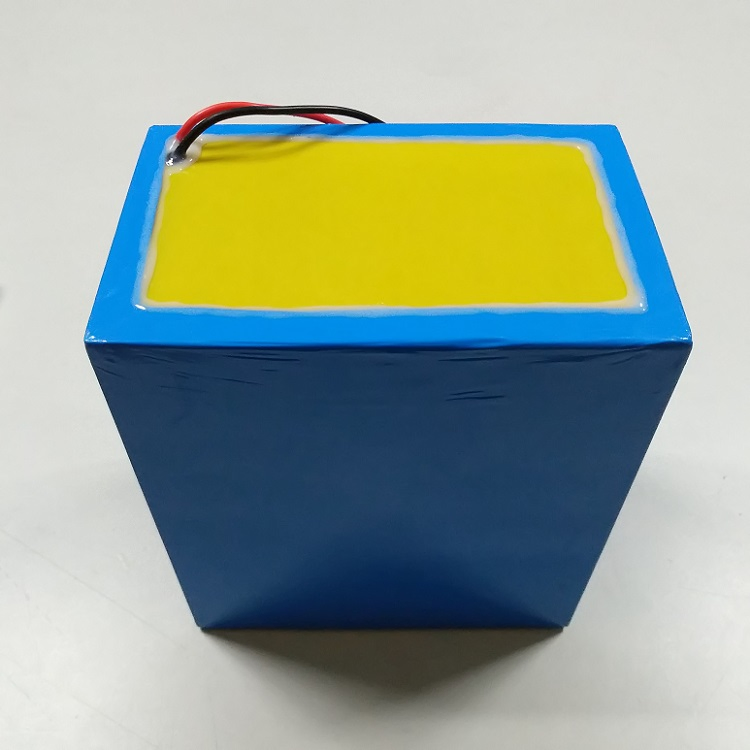Batería de Almacenamiento Solar Marina Recargable 24V 100ah LiFePO4 de Larga Vida Útil Hecha a Medida con BMS para Sistema UPS Carrito de Golf Turismo Visitas Robot Agv Motocicleta