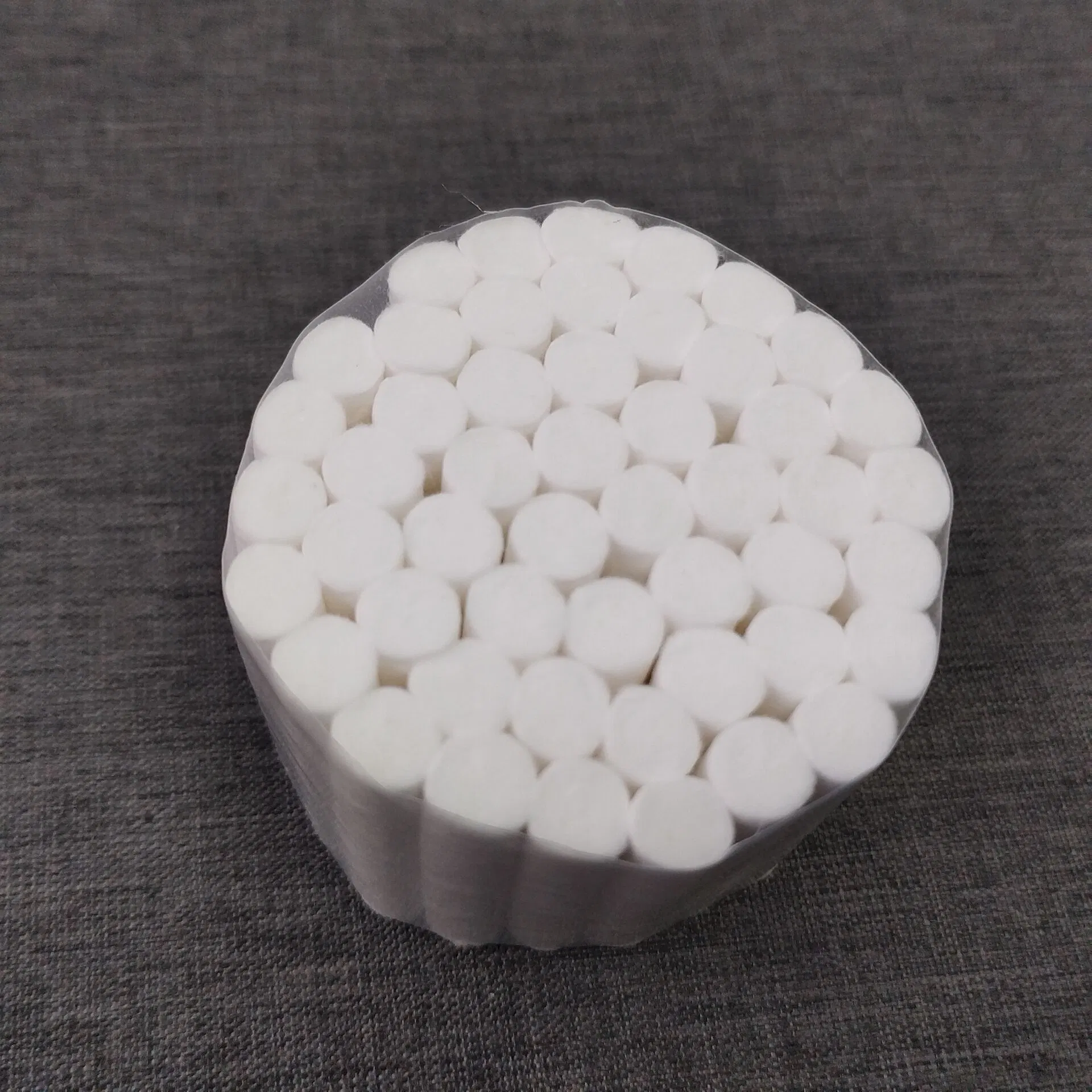 Good Quality Wholesale Medical Surgical Product Dental Cotton Pad Wool Roll