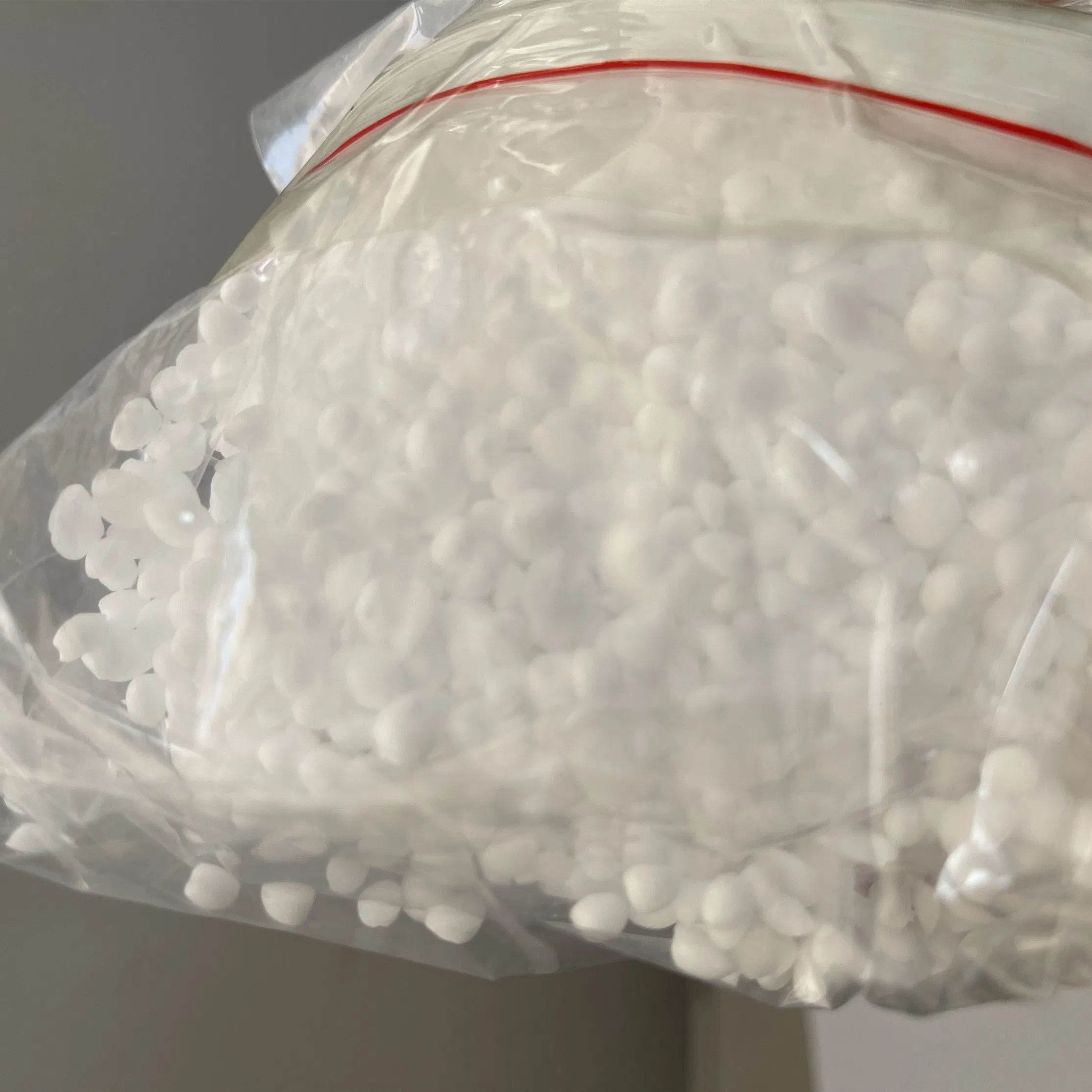 Bulk Price Cosmetic Grade Cetearyl Alcohol Cetyl Stearyl Alcohol C16-18 China