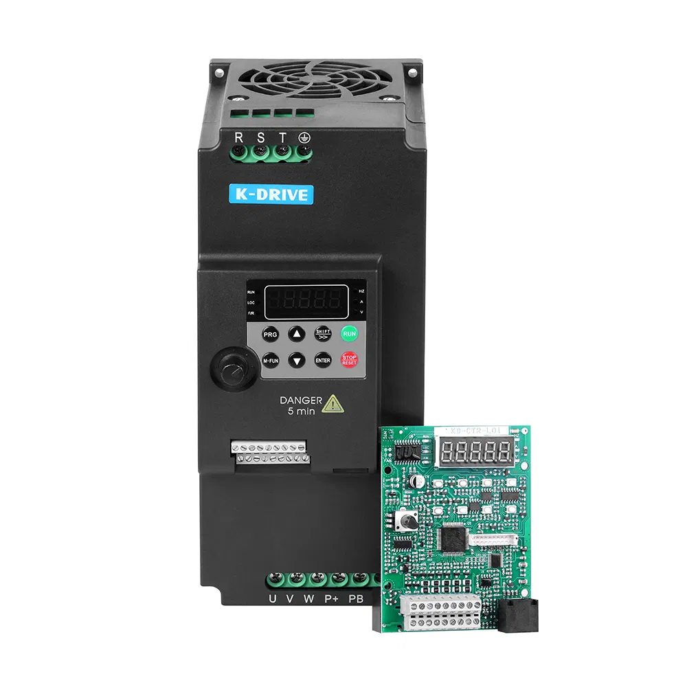 DC Solar Panels Input to Three Phase Solar Water Pump Inverter 220V 380V MPPT Built in