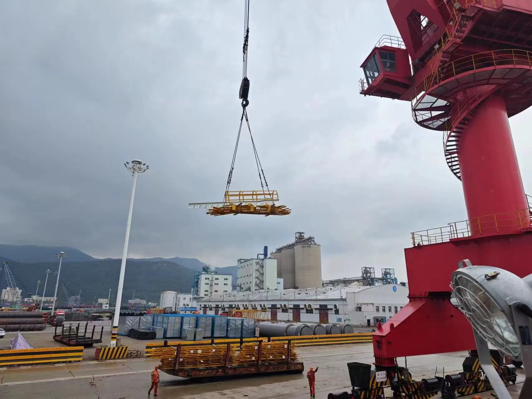 Specialized Open-Top Container Freight Forwarding Services From Asia to Central America