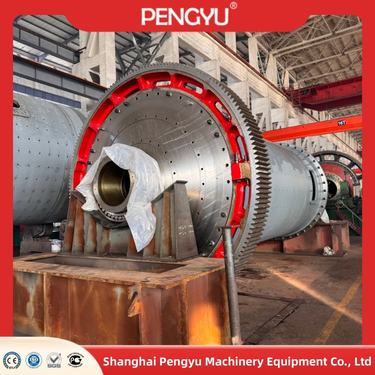 Pengfei Brand Produces Large-Scale Cement Mills for Mining Ores Lead Manganese Iron Hot Materials Metal Aluminum Zinc Cement Processing Vertical Cement Mill
