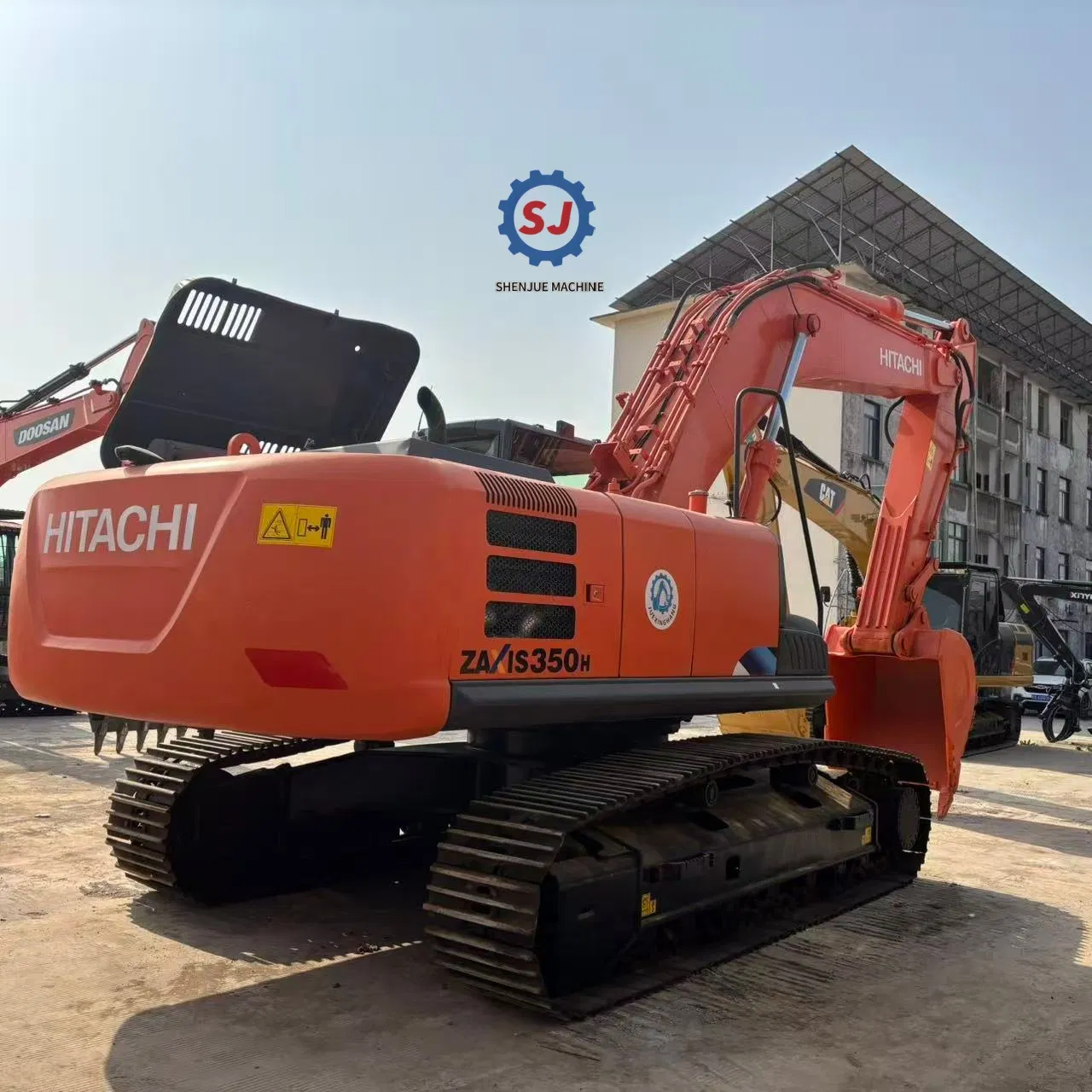 Hitachi ZX350H View 1