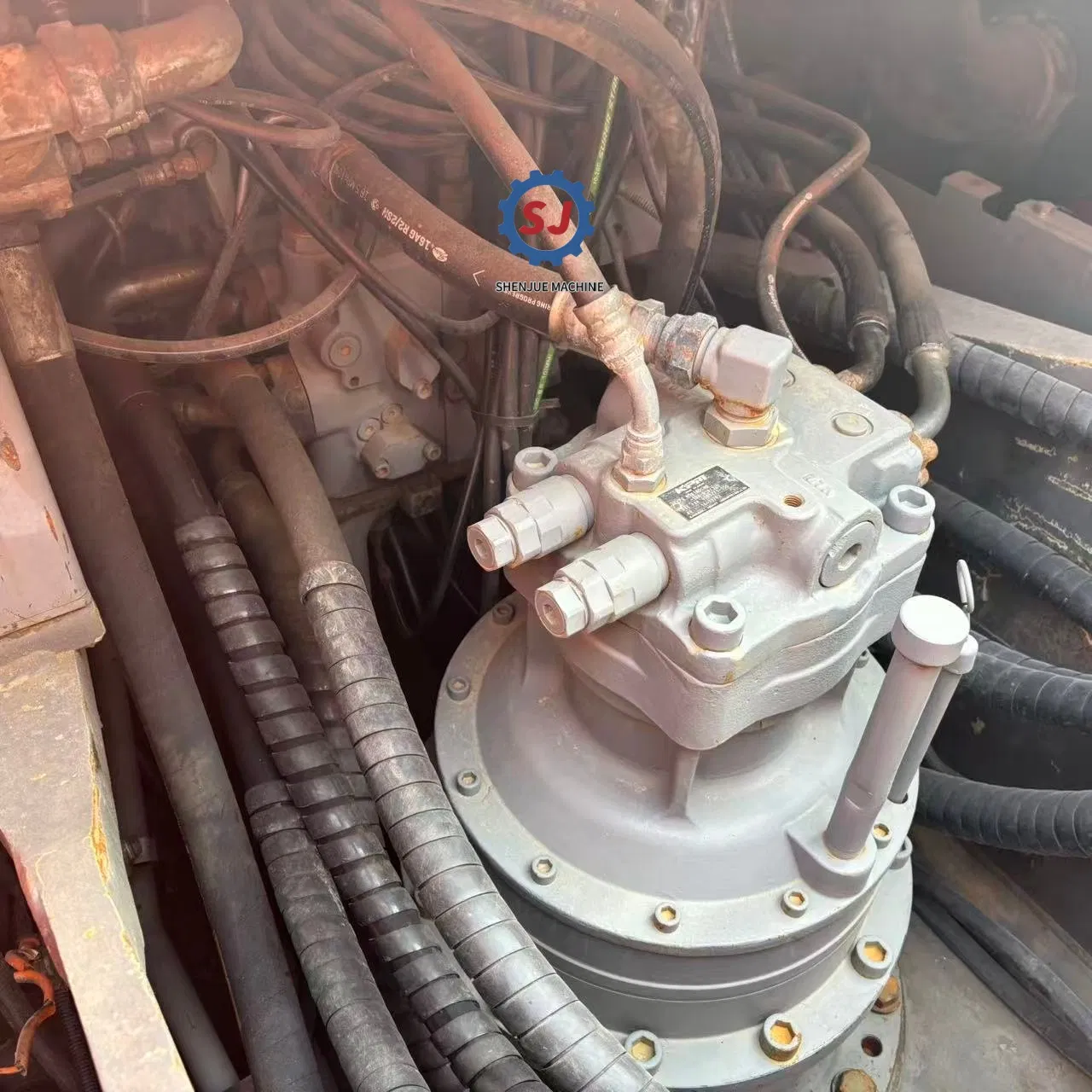 Hitachi ZX350H View 6