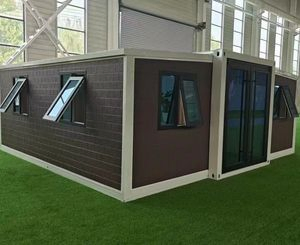 Rotating Solar Powered Container Room Automatic Tracking System off Grid Living