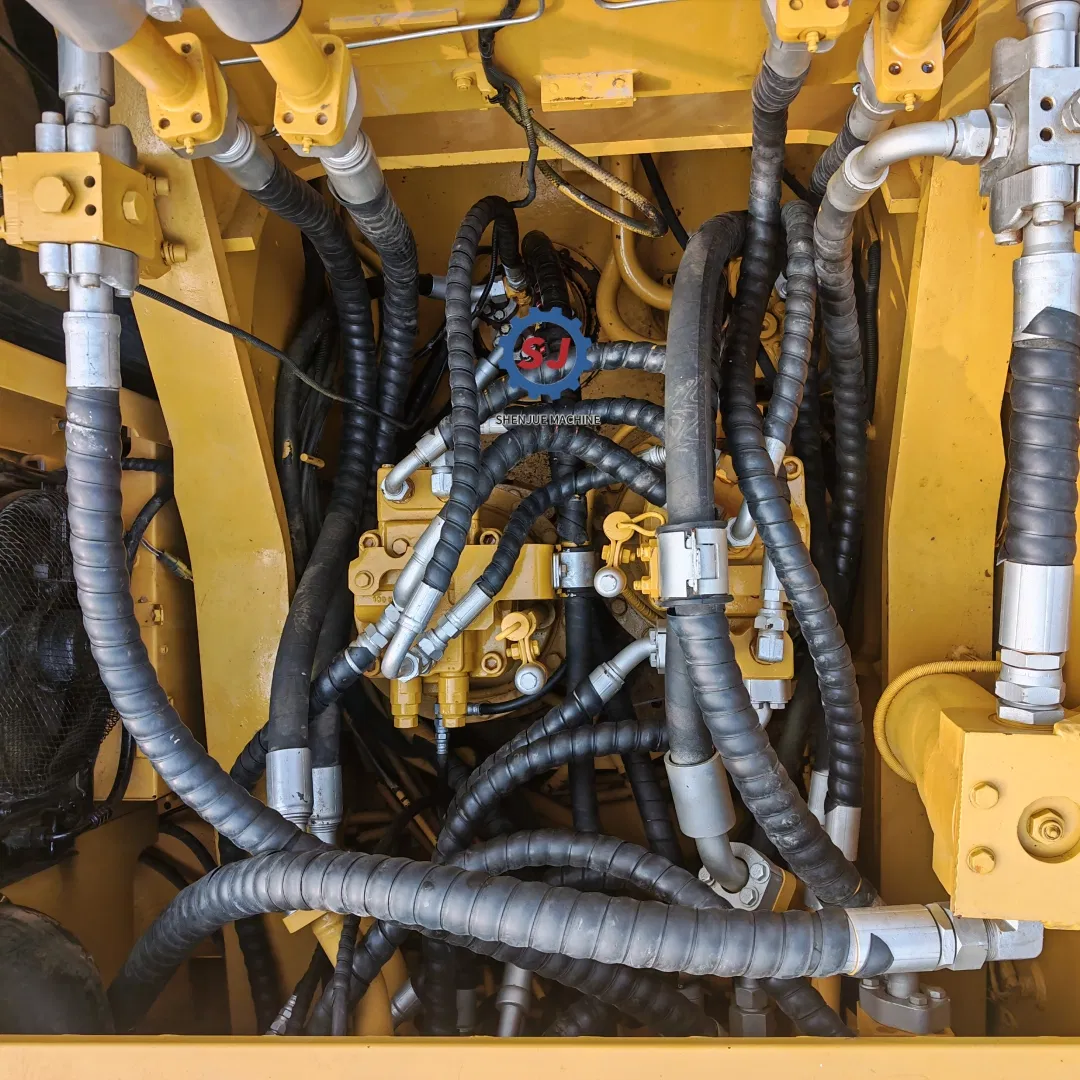 Caterpillar Equipment