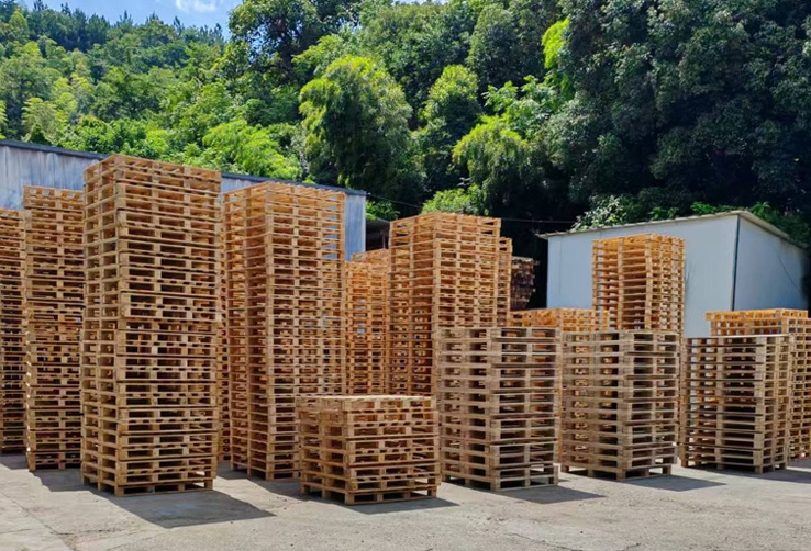 Multi-Trip Nestable Wood Pallet System for Closed-Loop Supply Chains