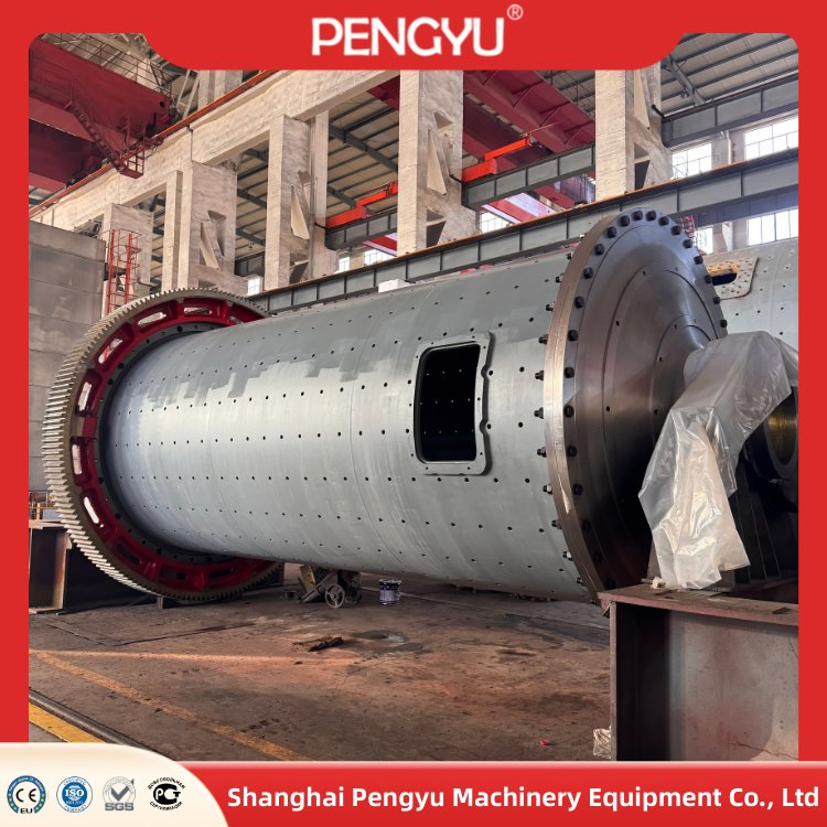 Pengfei Brand Produces Large-Scale Cement Mills for Mining Ores Lead Manganese Iron Hot Materials Metal Aluminum Zinc Cement Processing Vertical Cement Mill