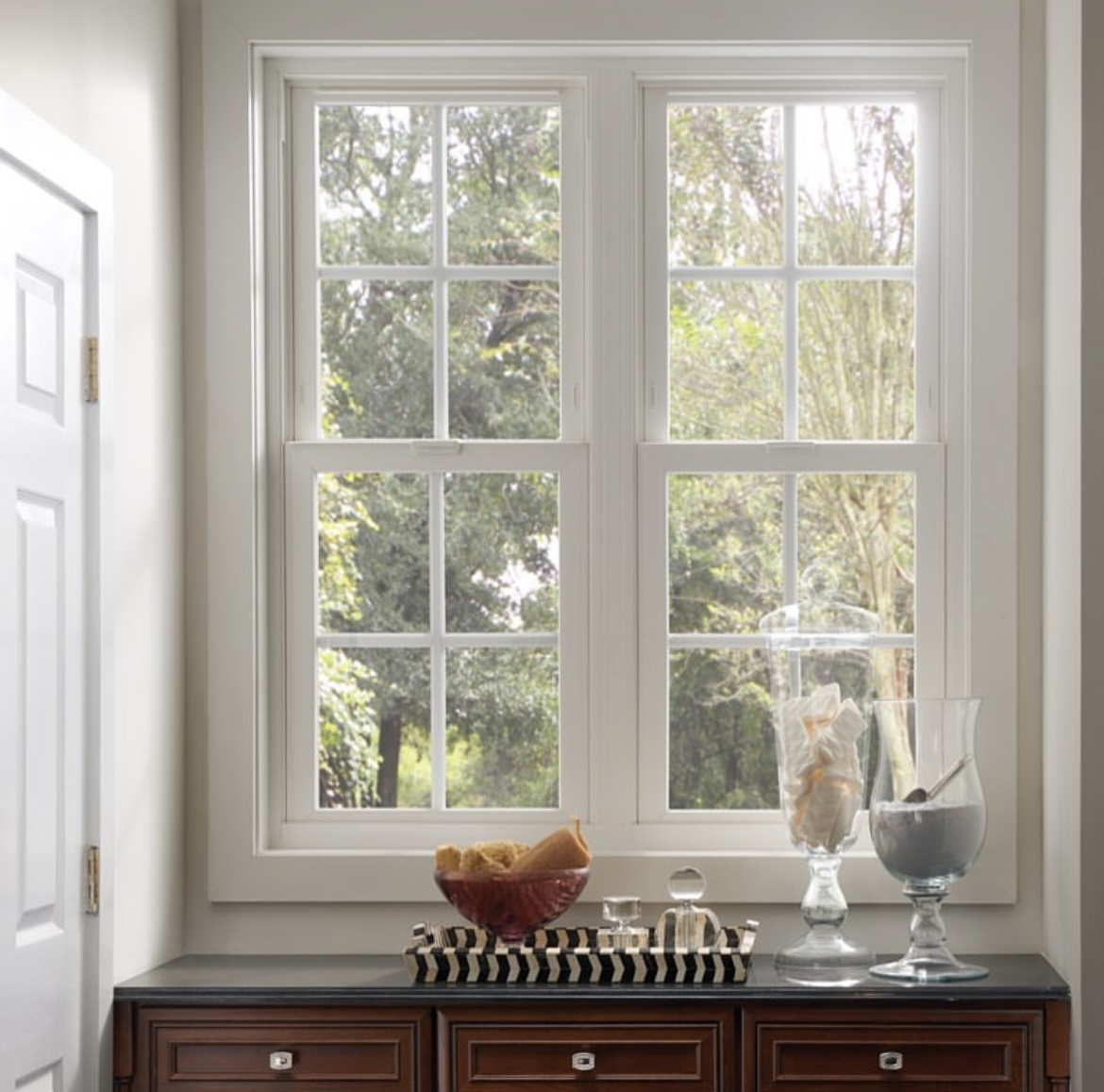 single/double-hung windows