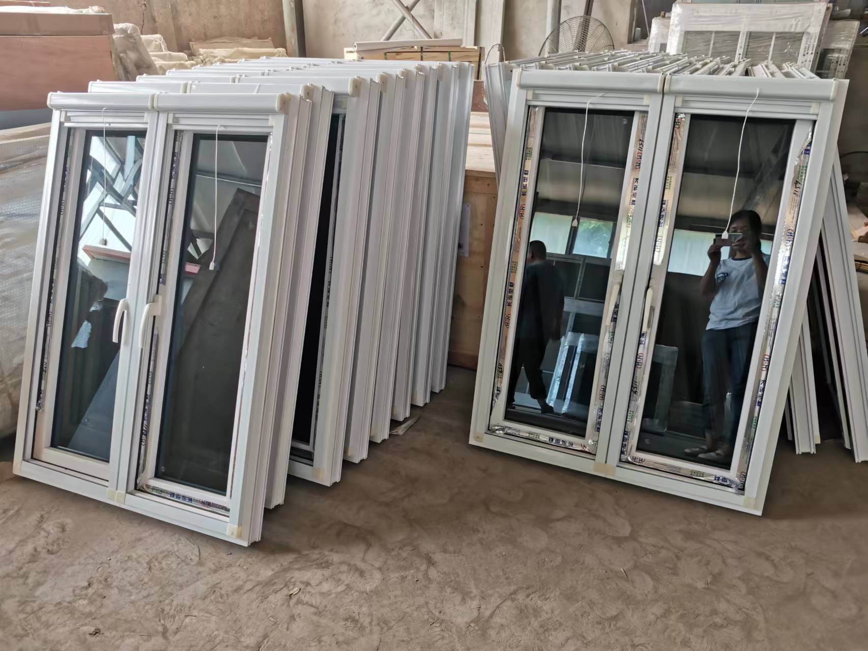 UPVC PVC Profile Hurricane Impact Bay windows With Double Glass and Screen