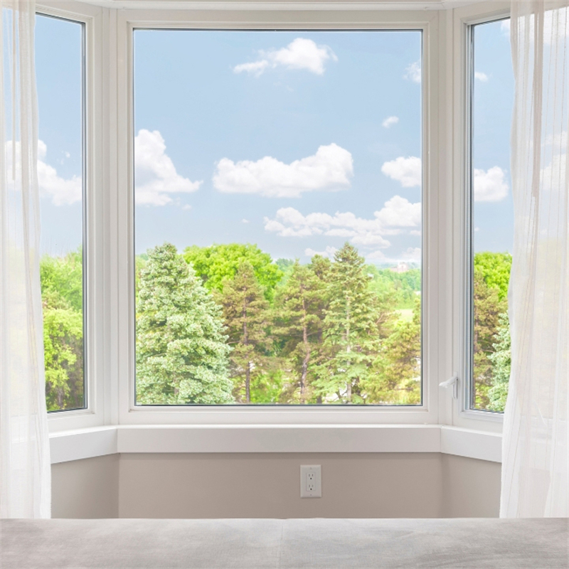 Outward Opening UPVC Horizontal Casement Windows Heavy Duty Wind Resistant Design Stainless Steel Magnetic &amp; Folding Screen