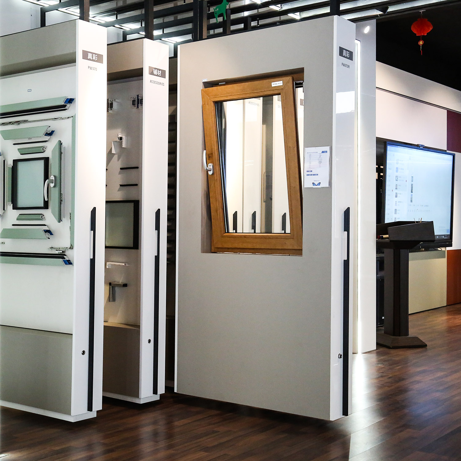 Passive House Home Nfrc Triple Glazed European Style windows UPVC Tilt And Turn windows