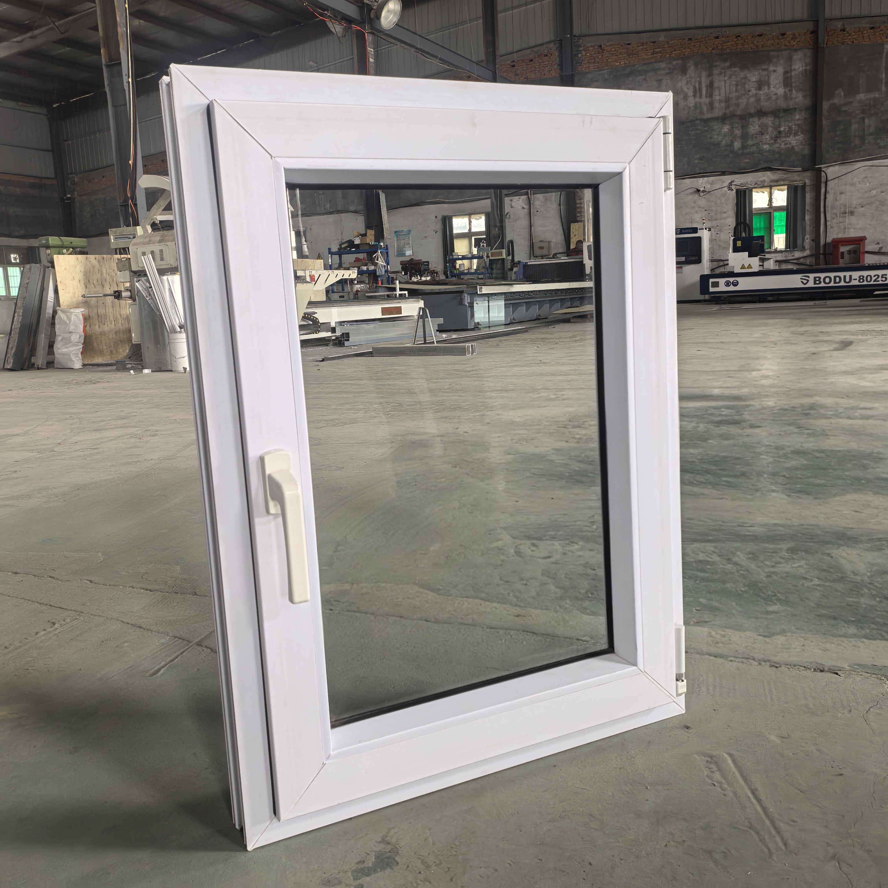Modern Hurricane Impact Ready-Made UPVC Casement Tilt Turn Windows Heat Insulation Swing Style Fiberglass Screen PVC Horizontal