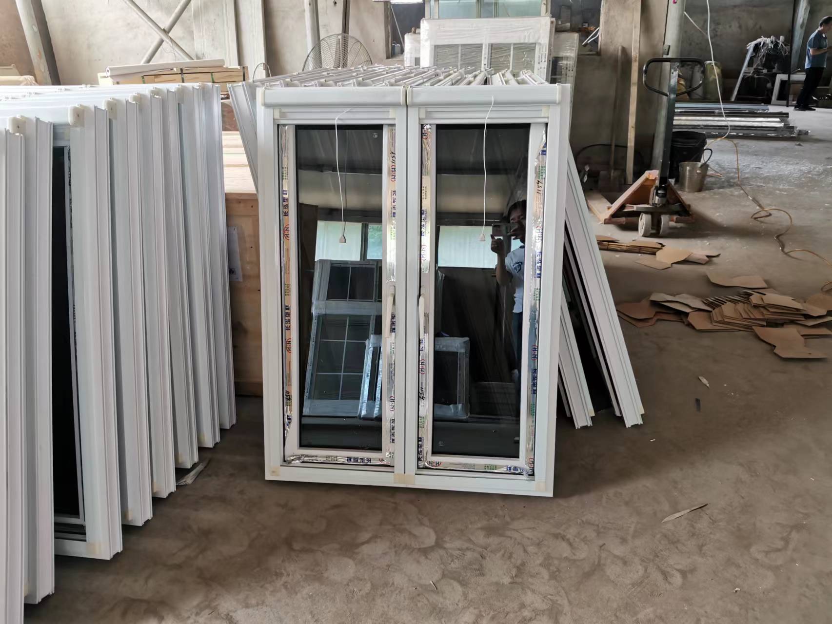 UPVC PVC Profile Hurricane Impact Bay windows With Double Glass and Screen