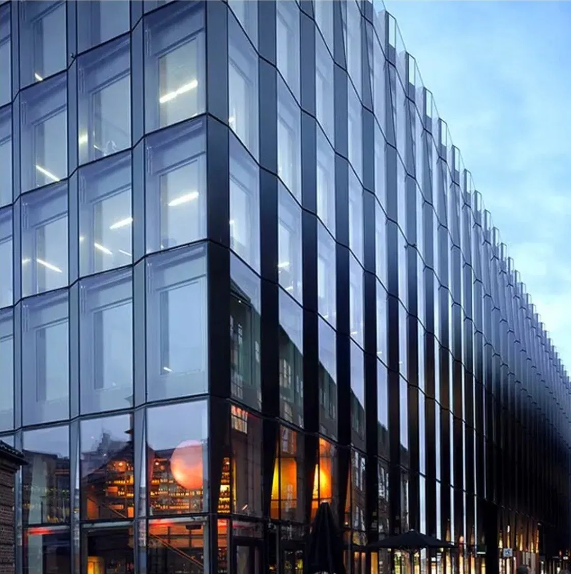 Soundproof Curtain Wall Facade Hidden Frame Aluminum Window and Doors