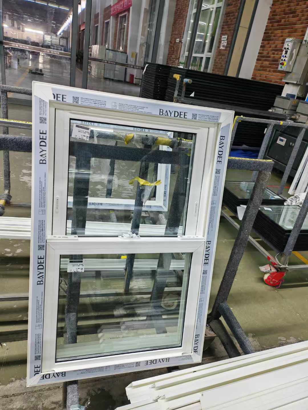 American Americano Type Vertical Or Horizontal Sliding Single Or Double Hung Sash American Upvc Window