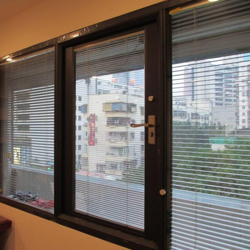 Aluminum/PVC/UPVC Folding/Casement Window and Door for Building Factory Price Safety Operation Finger Protection