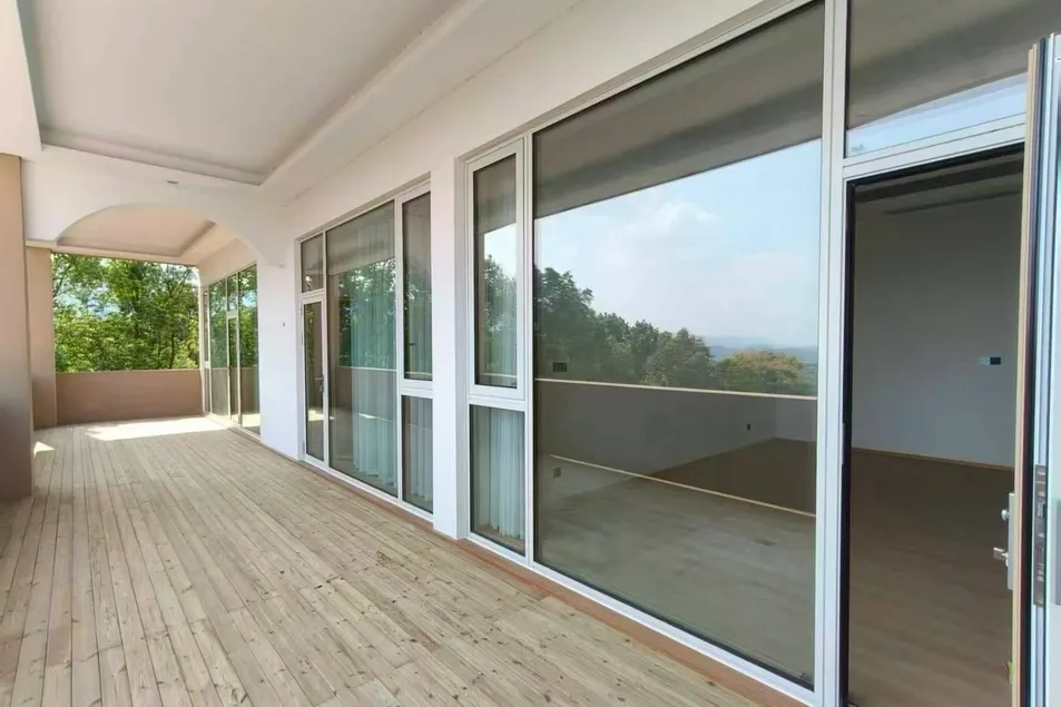 Metal Glass Window