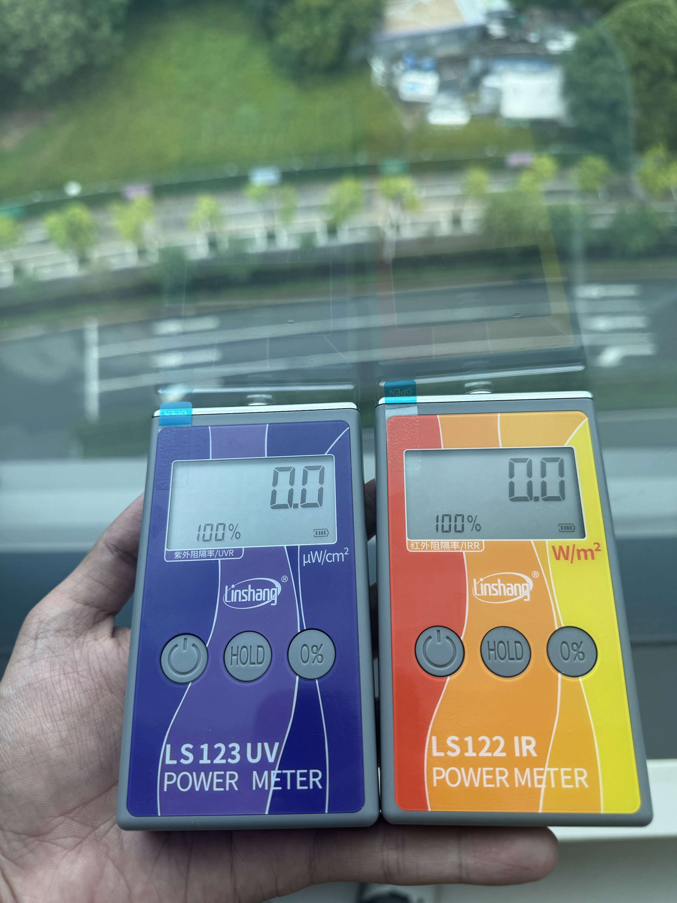 Modern Smart Energy Saving Film 70% VLT/99% UV Protection 92% Infrared Heat Insulation Explosion-Proof Window Film For Buildings