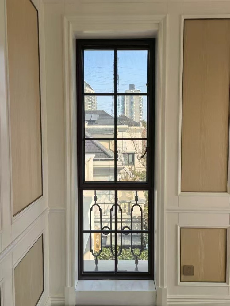 Custom Steel Awning Window Durable Waterproof Thermal Break Insulated Double Glazed Frame for Apartments Villas and Offices
