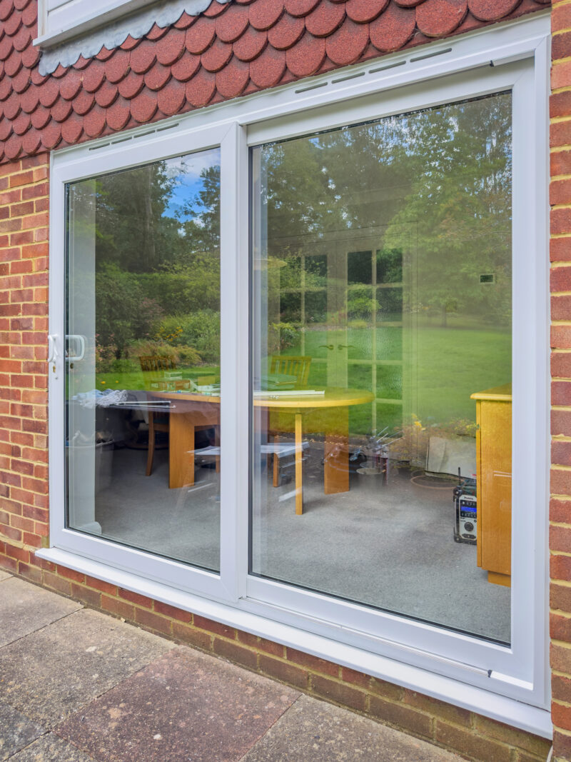 Modern Style UPVC Sliding Windows and Customized Doors for Bathroom &amp; Bedroom-Waterproof &amp; Soundproof