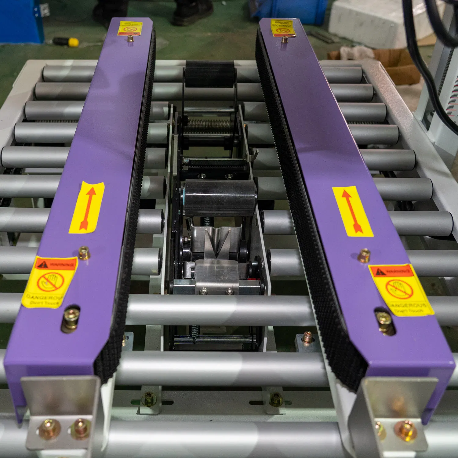 Seladora de Caixa/ Cartão Personalizada de Baixa Velocidade para Formação de Cartonagem em Linha de Embalagem e Selagem Industrial