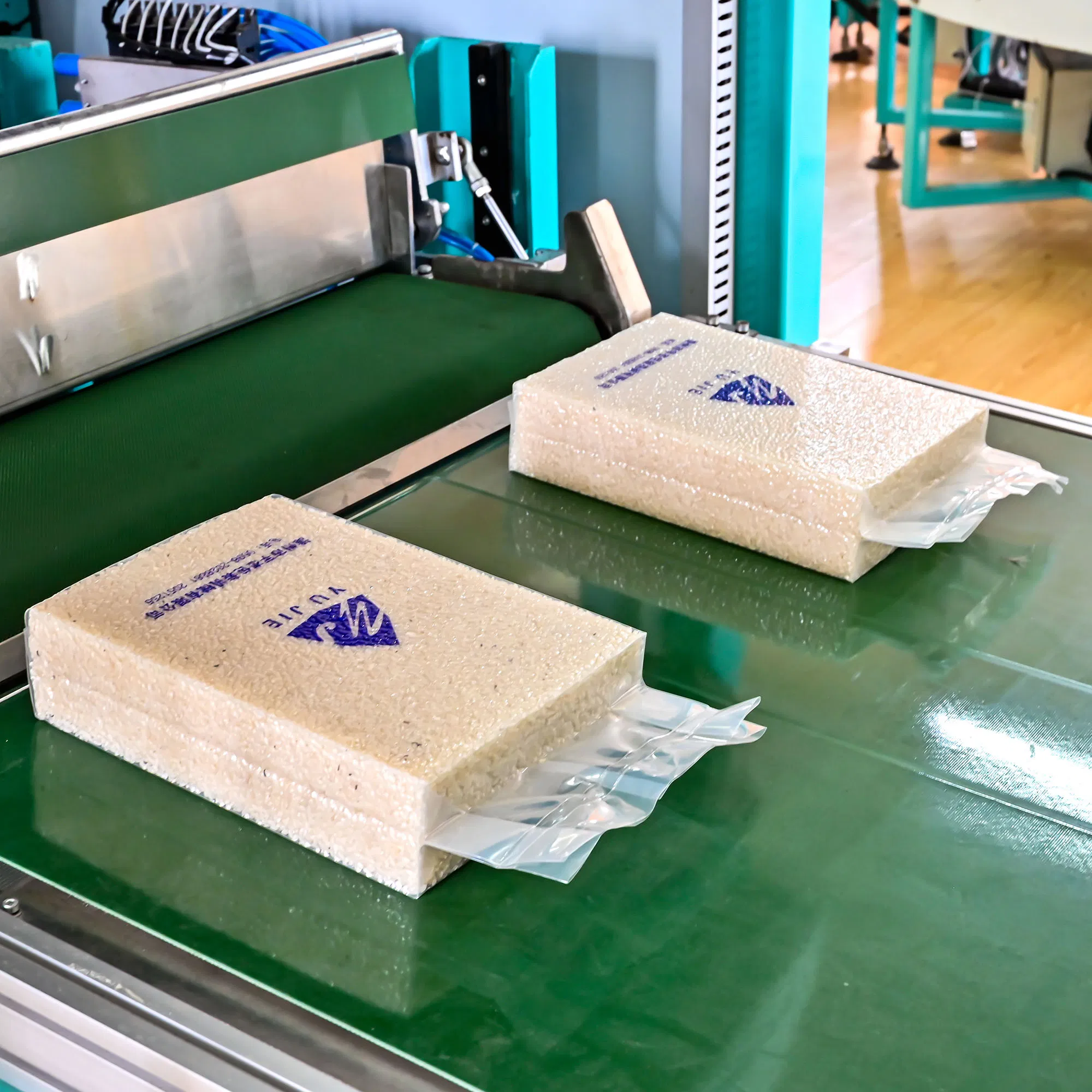 Máquina de Embalagem a Vácuo para Pesagem e Enchimento Semi Automático de Arroz