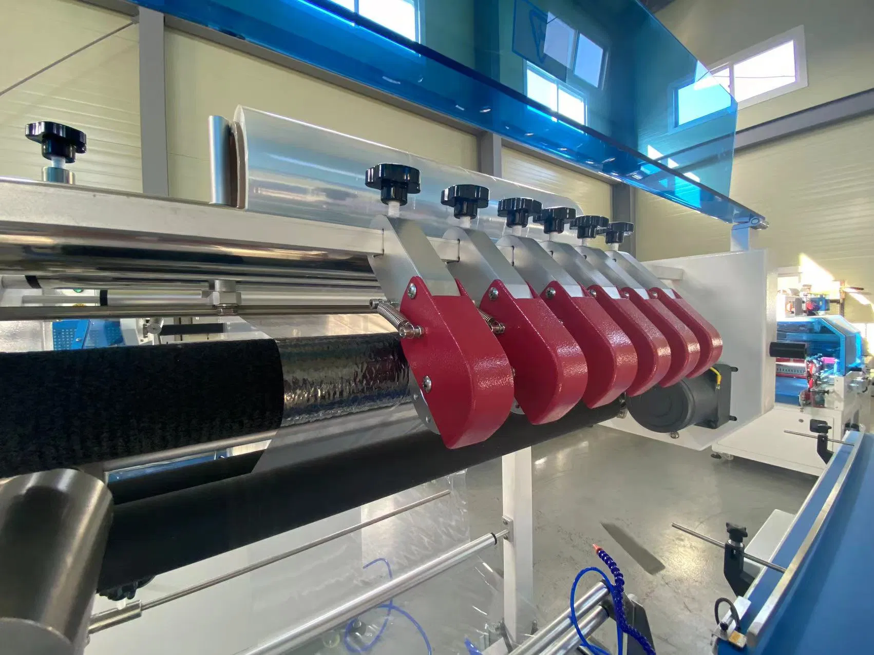 Máquina de Embalagem Encolhível Automática de Alta Velocidade Tipo L para Filme POF/PE Totalmente Automática de Encolhimento e Selagem